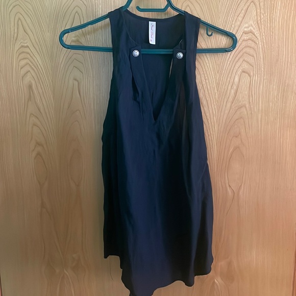 Final touch | black v neck tank blouse | size M - Picture 2 of 5